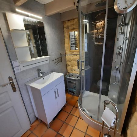 Aux Portes Du Chateau Cottage Intimiste Et Cosy A L'Abri Des Regards Propice A La Detente Rinxent Exteriér fotografie